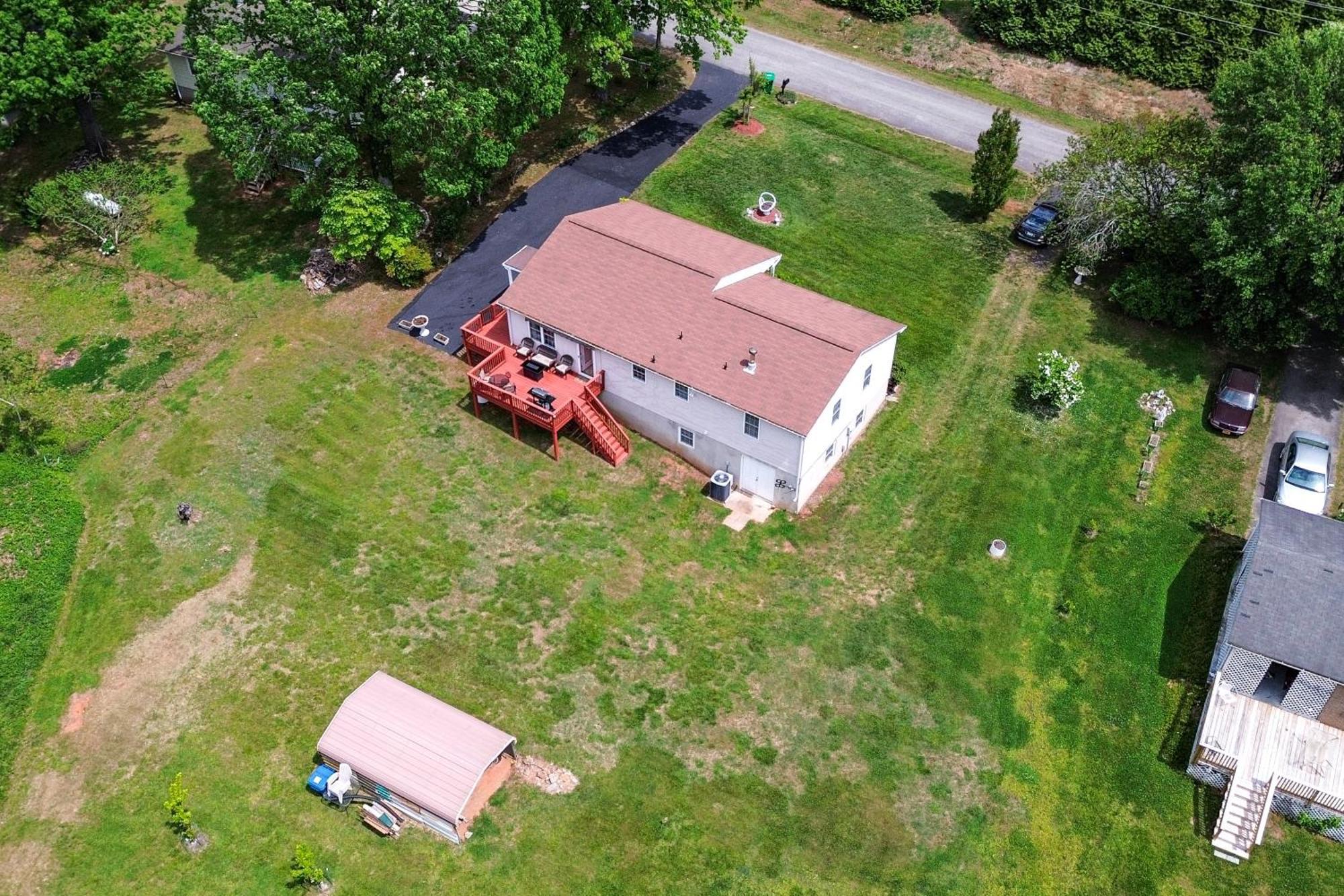Chatham Getaway With Fireplace, Deck And Gas Grill! Eksteriør bilde